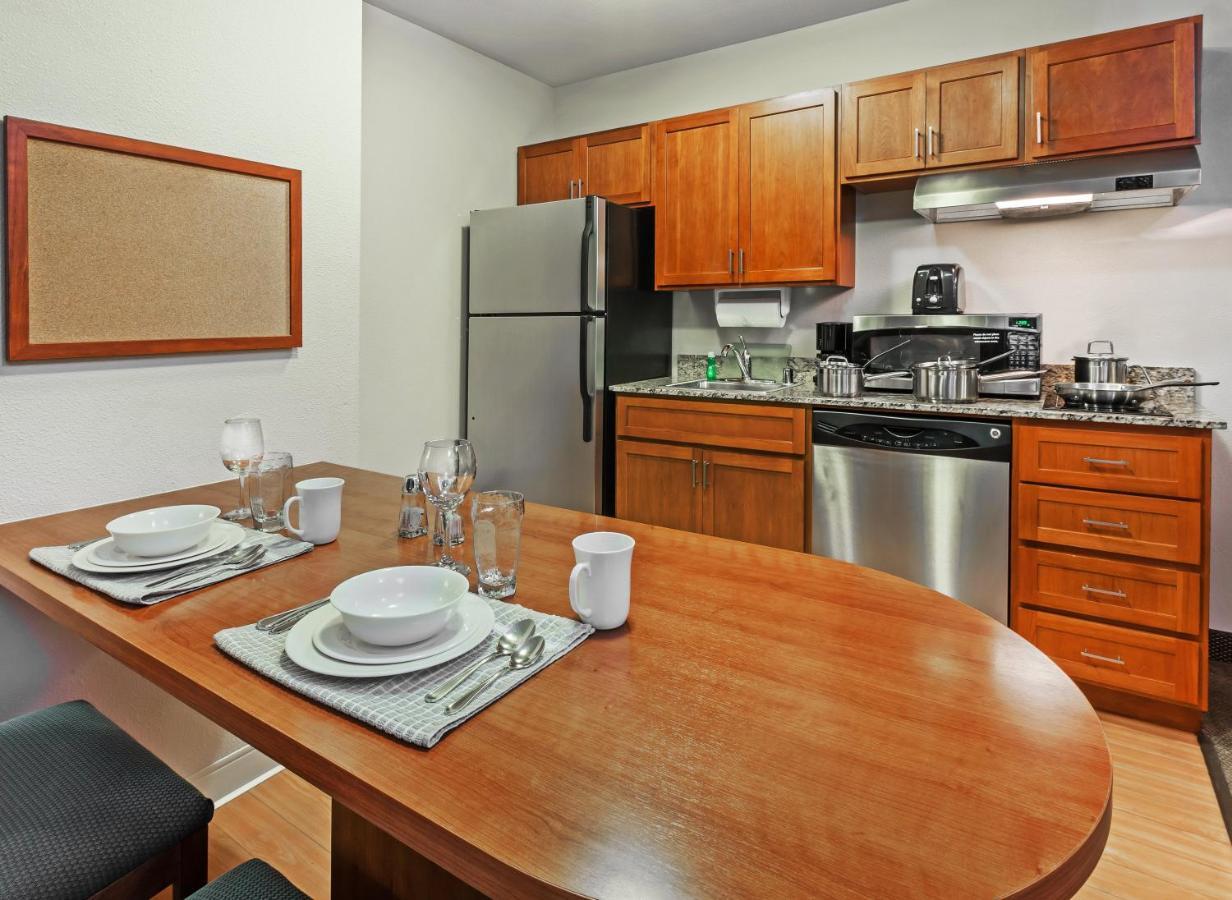 Candlewood Suites El Paso By Ihg Sunrise Acres Dış mekan fotoğraf