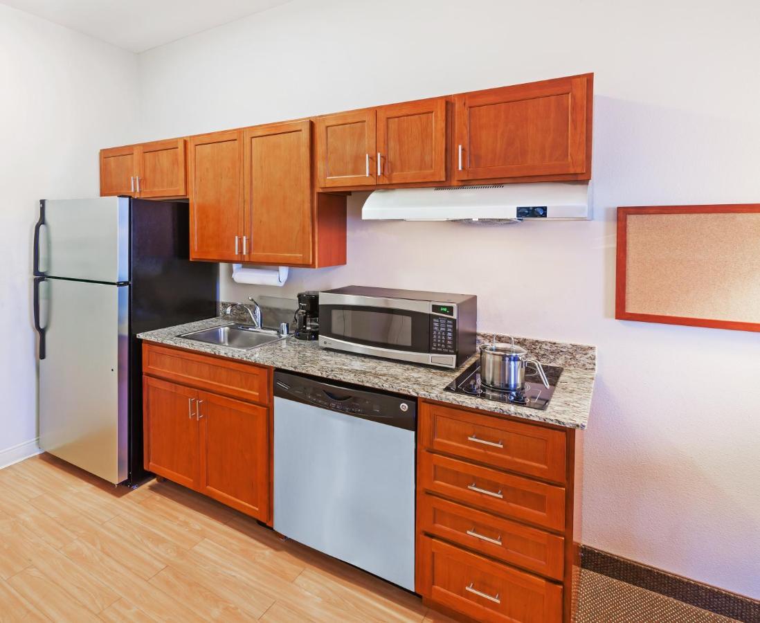 Candlewood Suites El Paso By Ihg Sunrise Acres Dış mekan fotoğraf